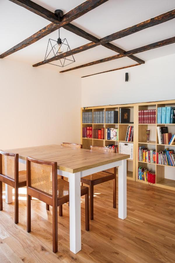 Ora Et Labora Apartment Trieste Bagian luar foto